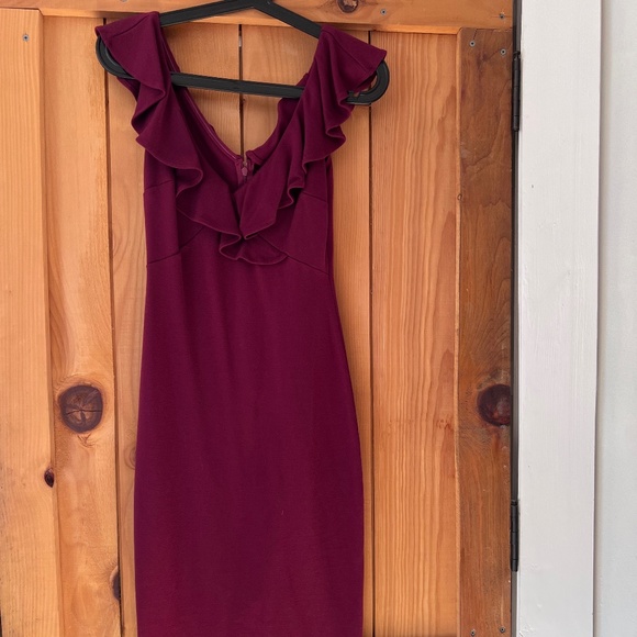 Lulus Dresses & Skirts - Lulus Maroon Bodycon Midi Dress Size Small
